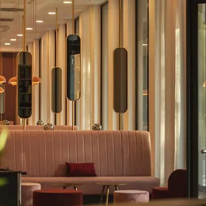 - The Niu, Loco North By Ihg Múnich