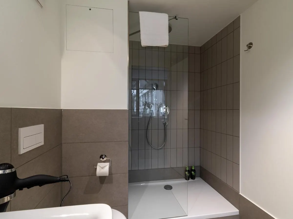 Limehome Muenchen 3*, Munich